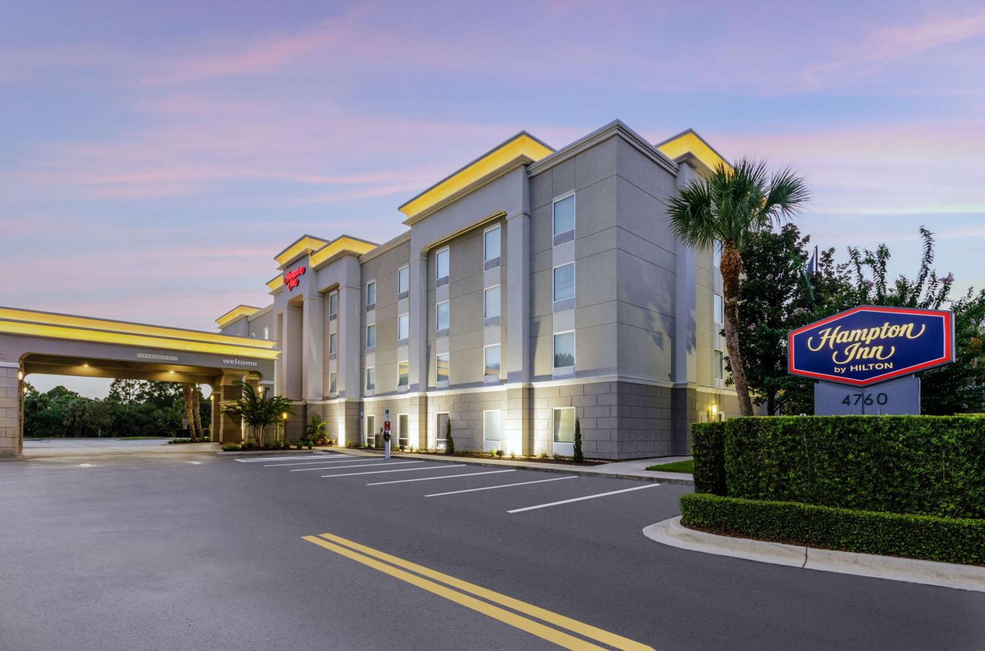Hampton Inn Titusville/I-95 Kennedy Space Center Exteriör bild