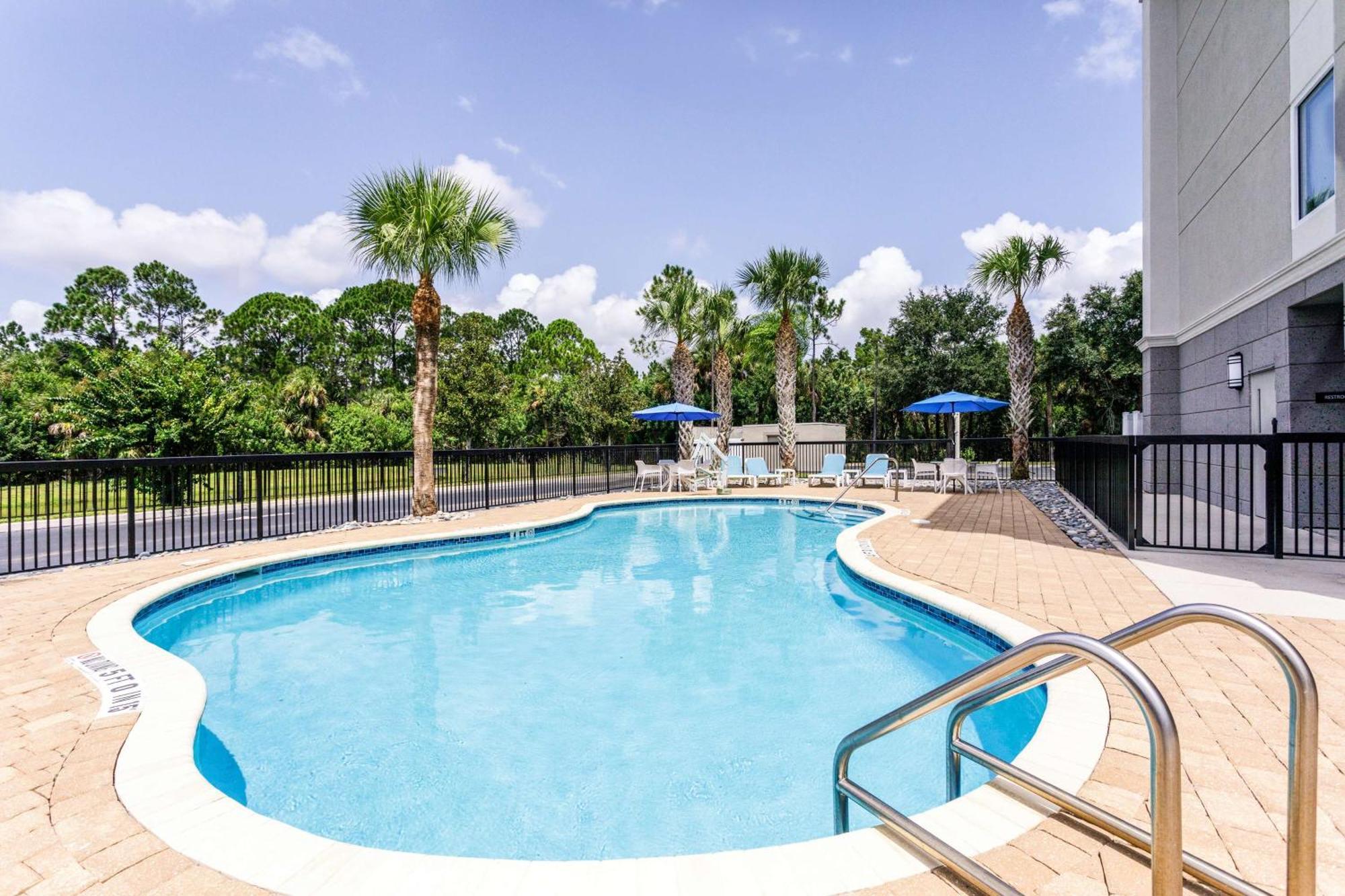 Hampton Inn Titusville/I-95 Kennedy Space Center Exteriör bild